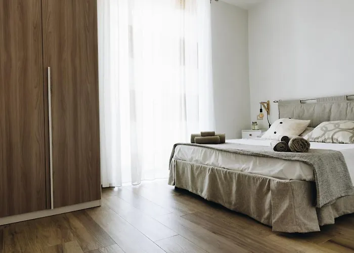 Punto Zero 아파트 코르니글리오